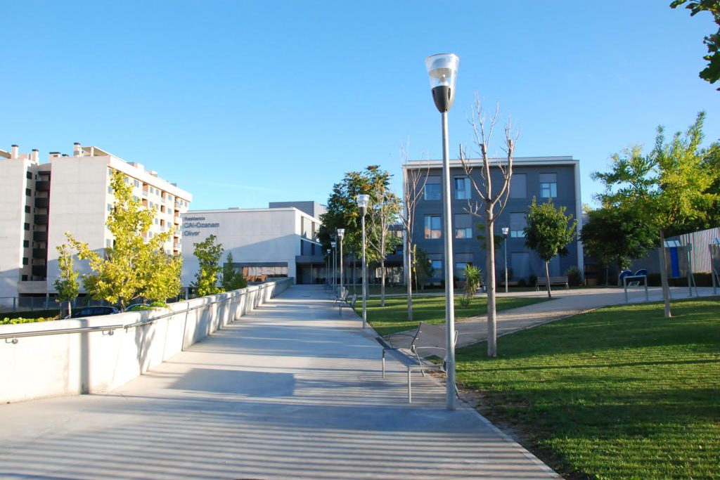 FACHADA 1 RESIDENCIA OLIVER