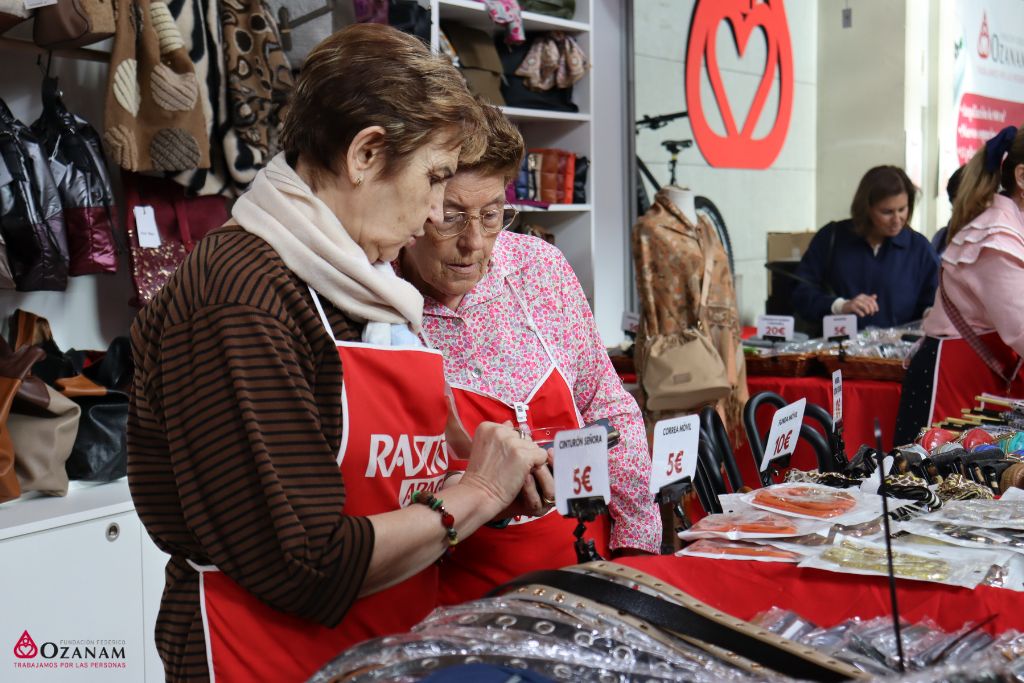 RASTRILLO ARAGÓN STAND COMPLEMENTOS