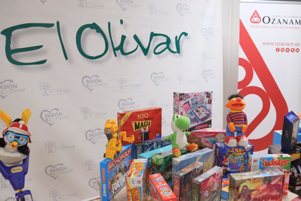 Campaña Juguetes Olivar Ozanam (3) Campaña Juguetes Olivar Ozanam (1)